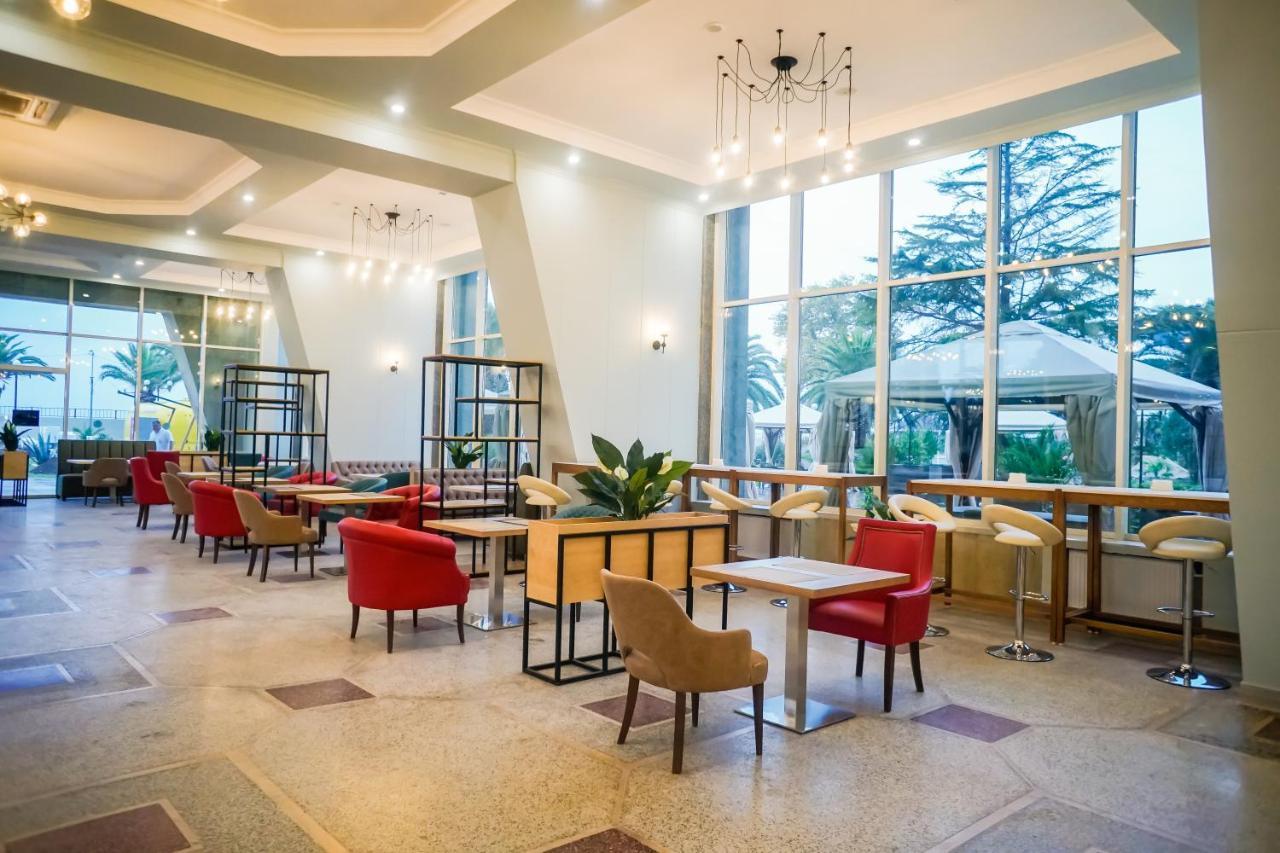 Amza Park Hotel Gagra Dış mekan fotoğraf