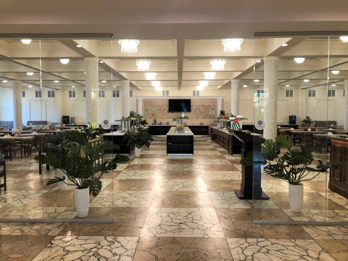 Amza Park Hotel Gagra Dış mekan fotoğraf