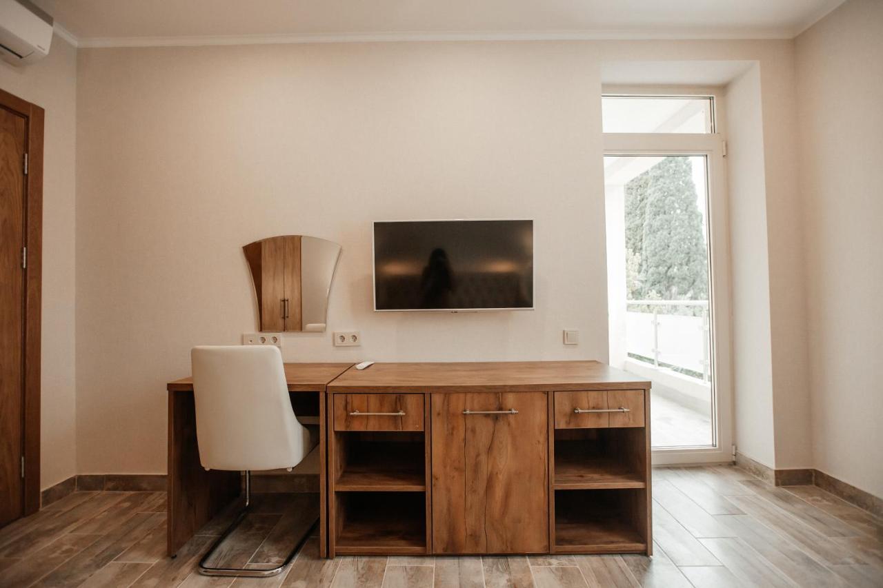 Amza Park Hotel Gagra Dış mekan fotoğraf