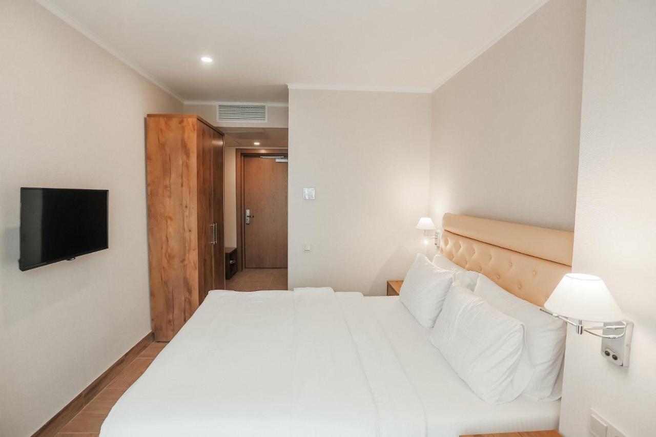 Amza Park Hotel Gagra Dış mekan fotoğraf