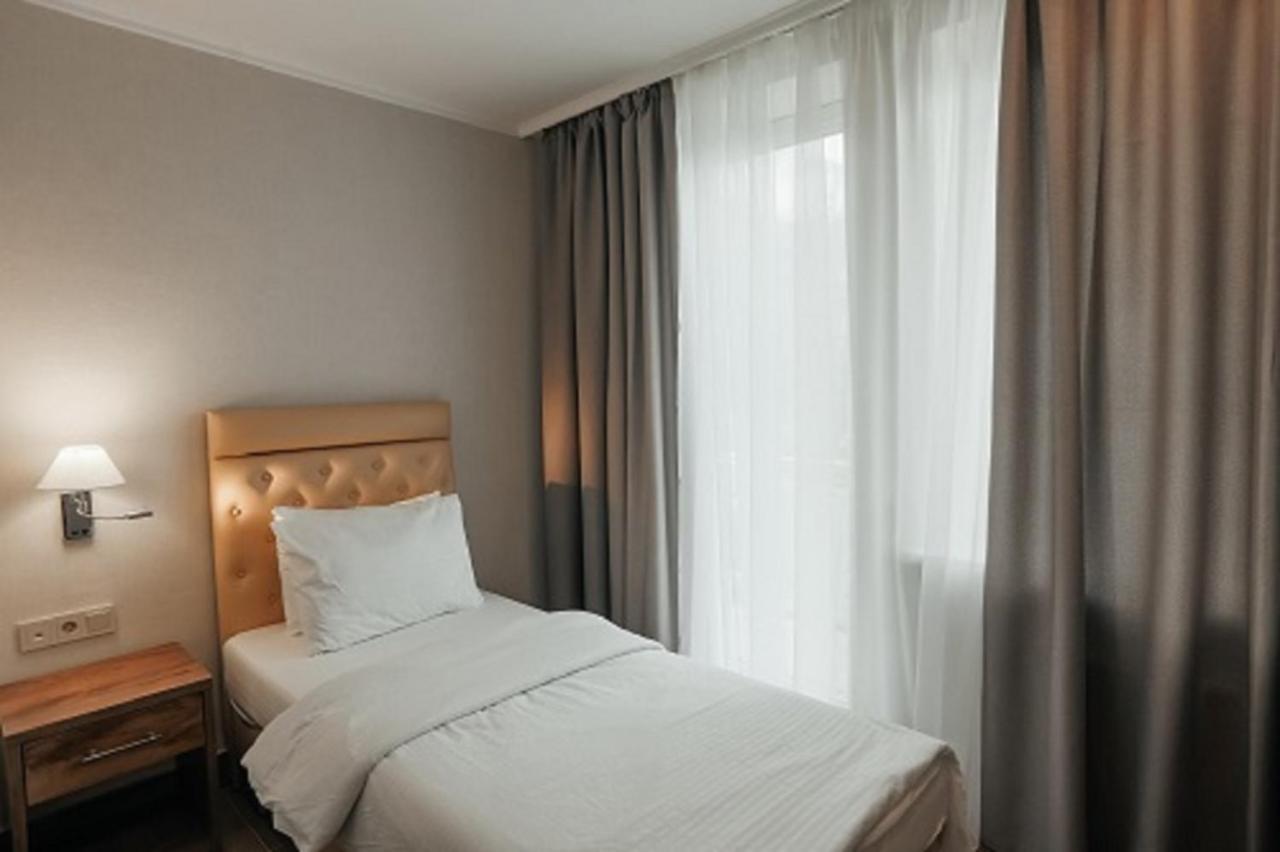 Amza Park Hotel Gagra Dış mekan fotoğraf