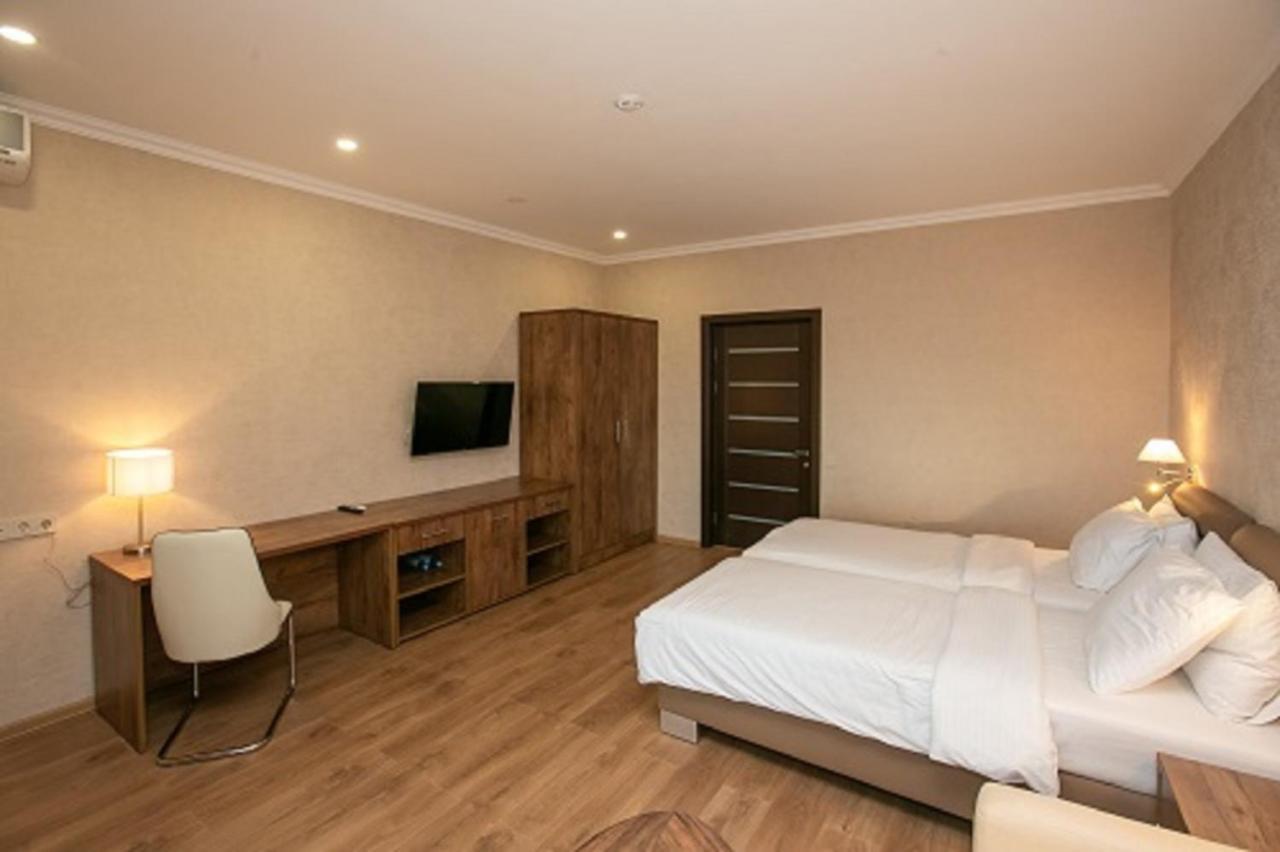 Amza Park Hotel Gagra Dış mekan fotoğraf