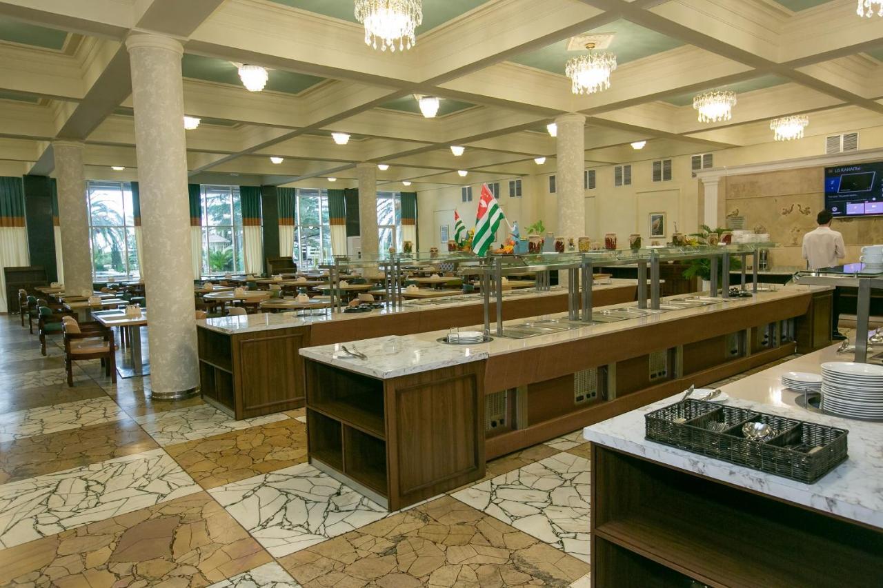 Amza Park Hotel Gagra Dış mekan fotoğraf