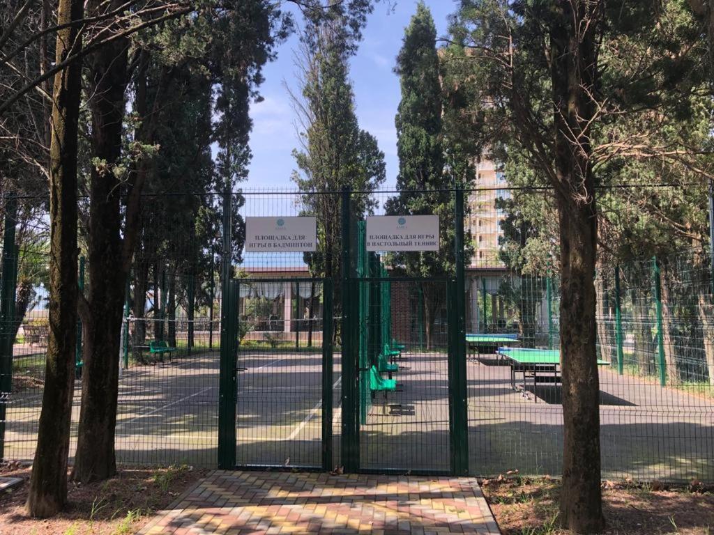 Amza Park Hotel Gagra Dış mekan fotoğraf